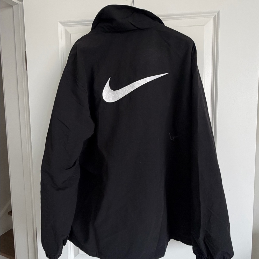 Nike Women's Sportswear Essential Oversized UV Coaches' Jacket in Black Large - Picture 14 of 15